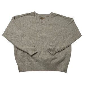Falconeri Ultrasoft Cashmere V-Neck Sweater with Set-in Sleeves in Natural Stone